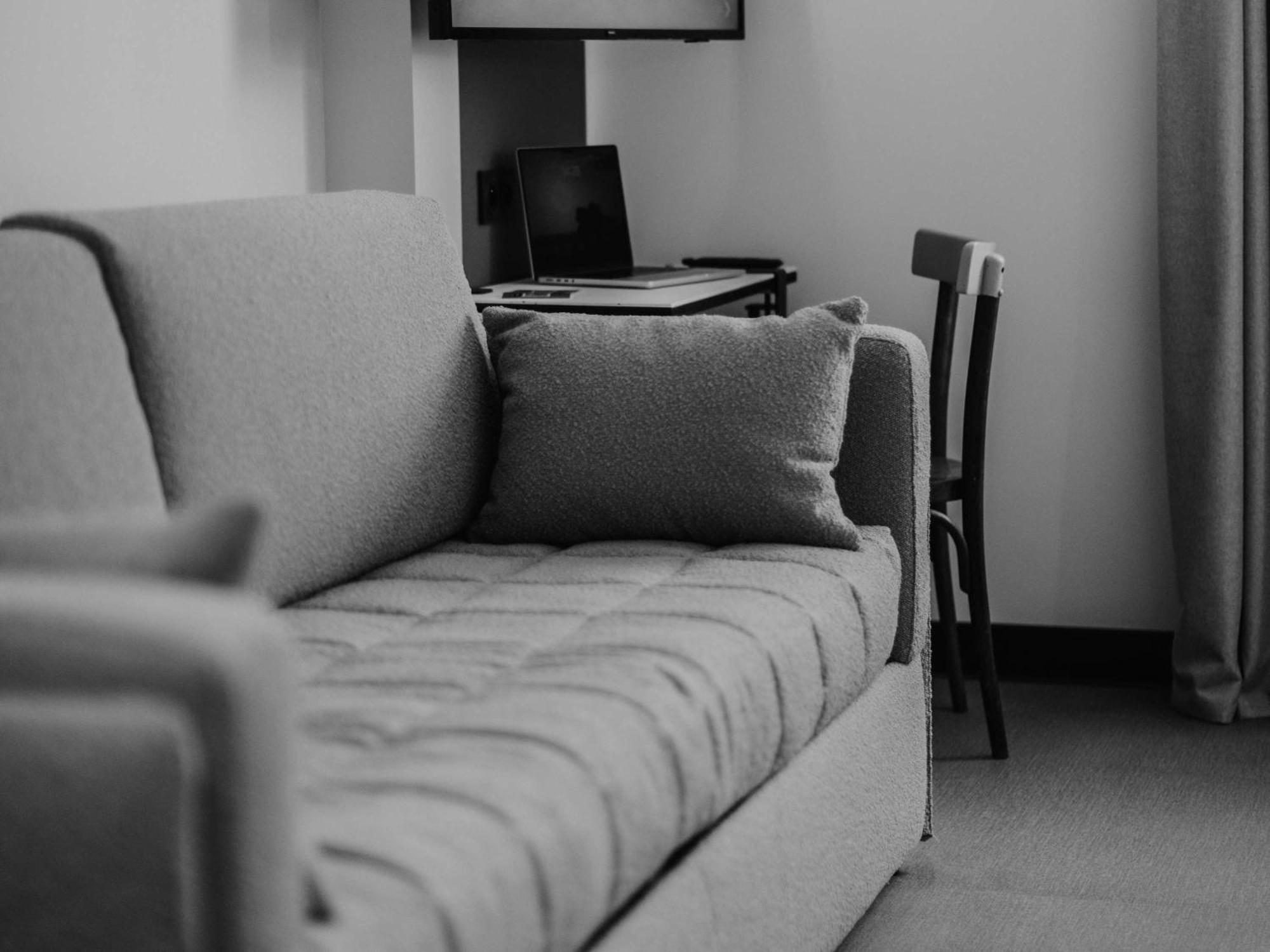 Greet Hotel Brest Aeroport Guipavas エクステリア 写真