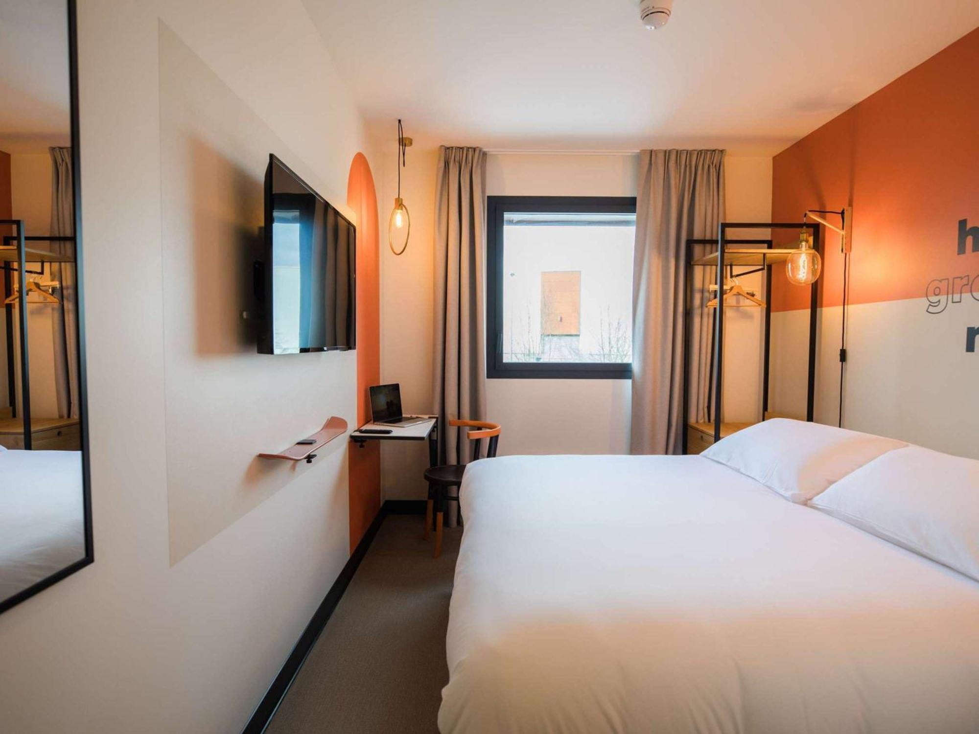 Greet Hotel Brest Aeroport Guipavas エクステリア 写真