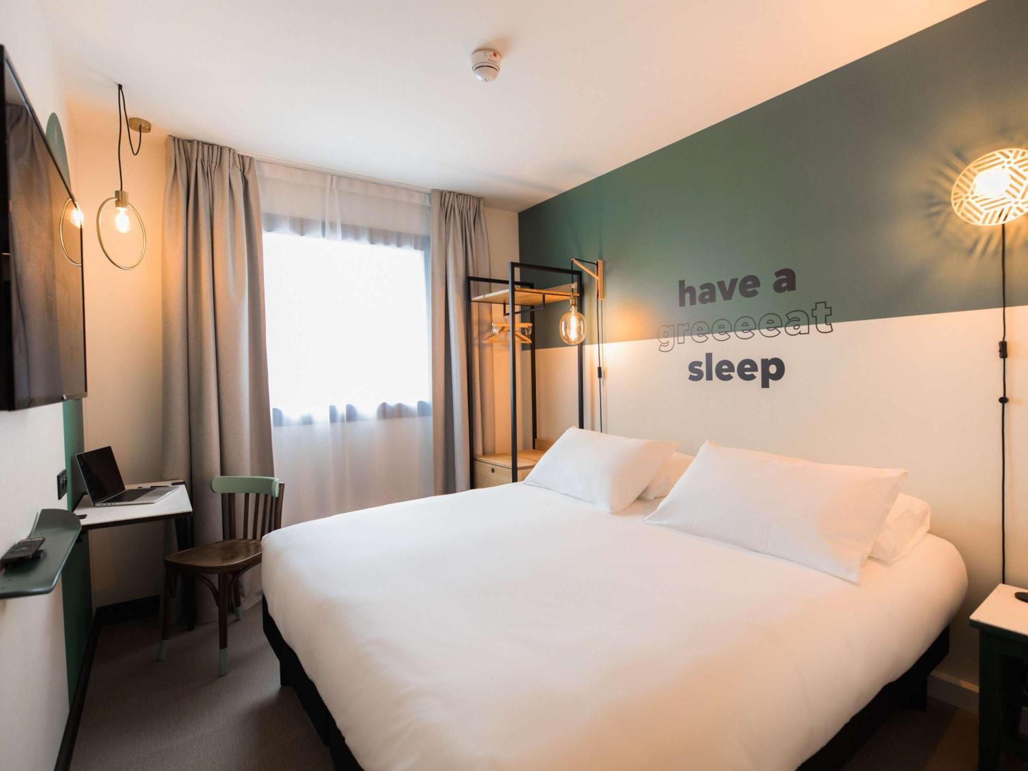 Greet Hotel Brest Aeroport Guipavas エクステリア 写真