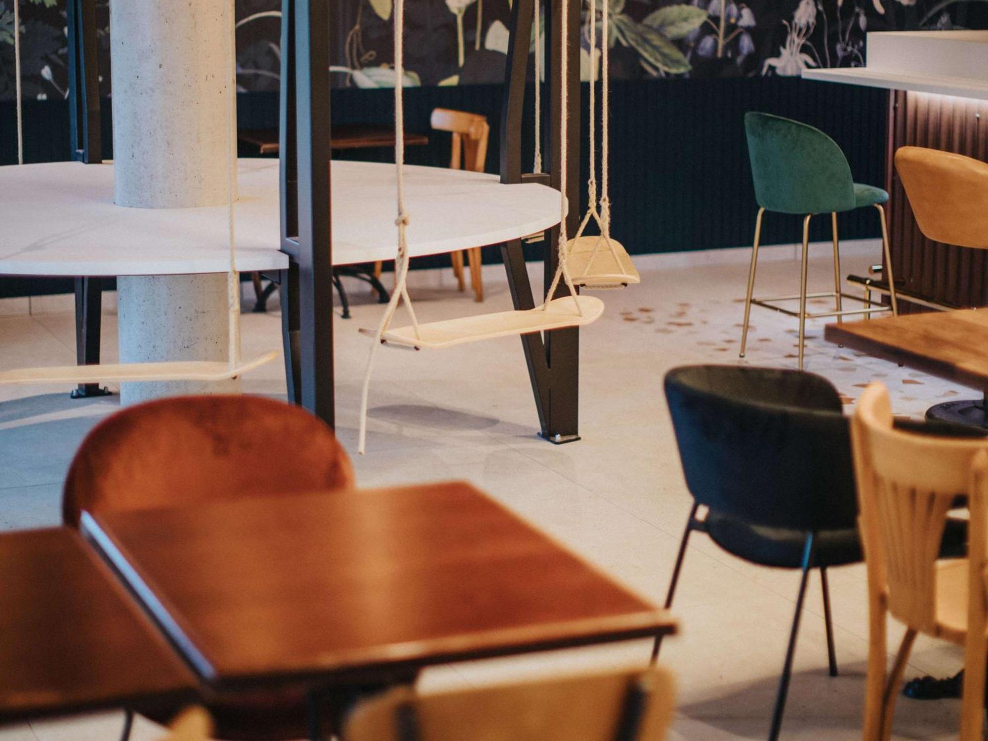 Greet Hotel Brest Aeroport Guipavas エクステリア 写真